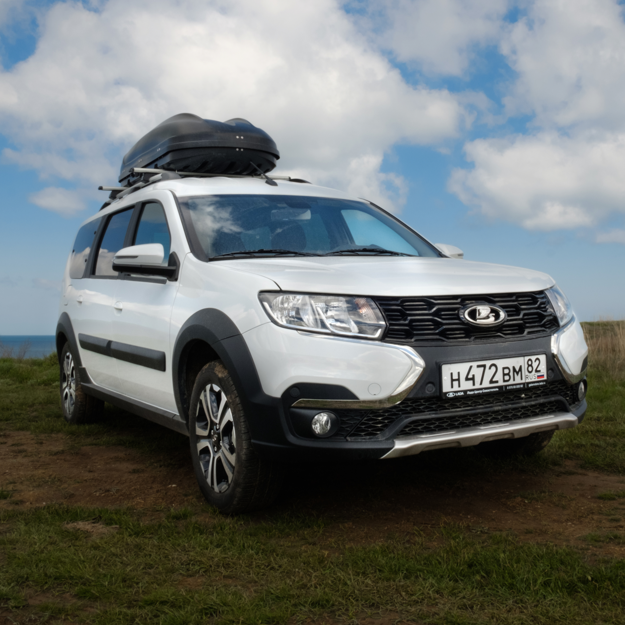 Lada Largus Cross — аренда в Крыму
